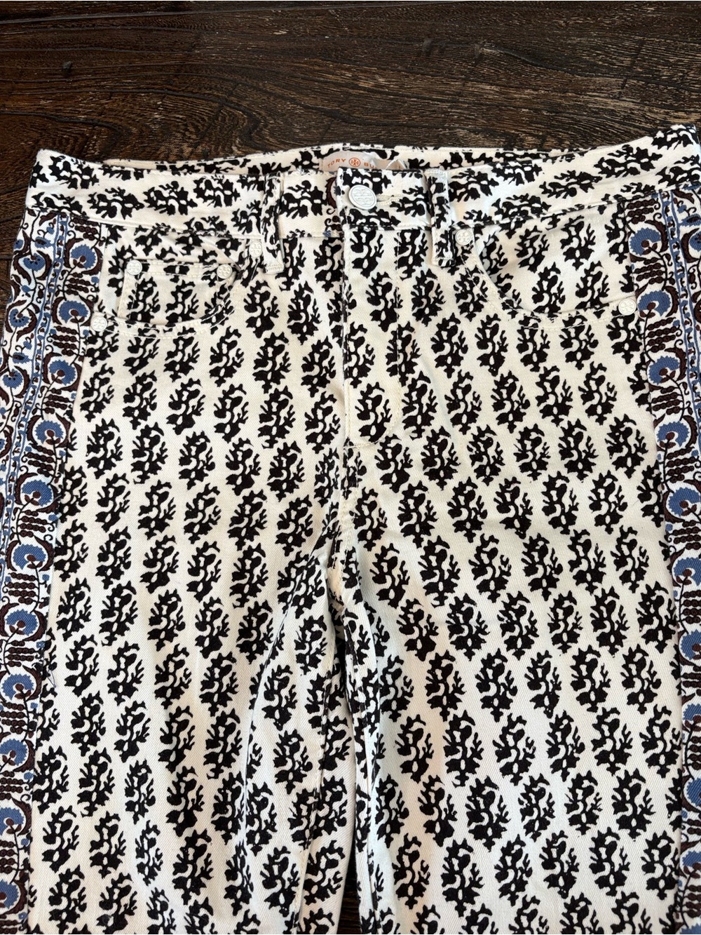 Tory Burch Reya Cropped Straight Leg Jeans Womens 29 Ivory Guru Border NWT Print - Picture 4 of 10
